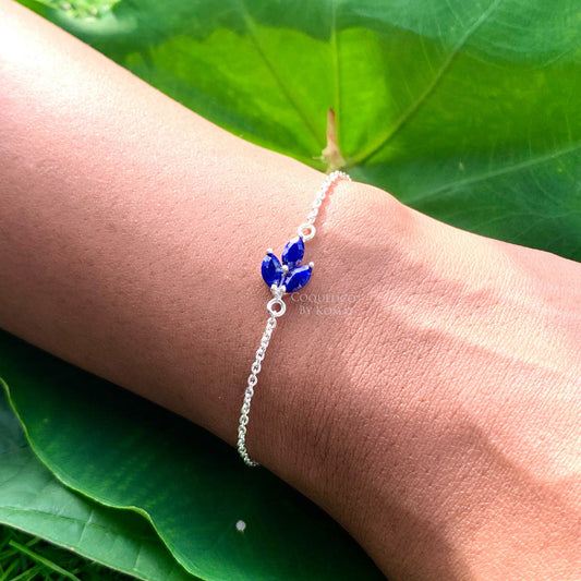 Dainty and minimal, marquise cut natural blue Lapis Lazuli gemstone bracelet for women in India